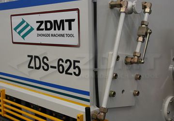 卡套式接頭體.jpg 卡套式接頭體.jpg