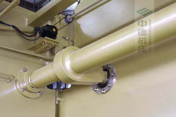 ZDP-20050高精度扭軸同步裝置，采用知名品牌關(guān)節(jié)軸承，經(jīng)久耐用.jpg