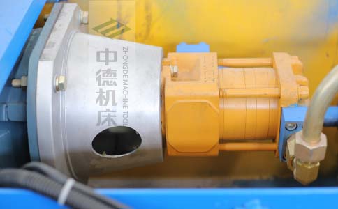 ZDPK-10025采用國內(nèi)一流品牌電機及油泵，動力強勁，噪音低.jpg